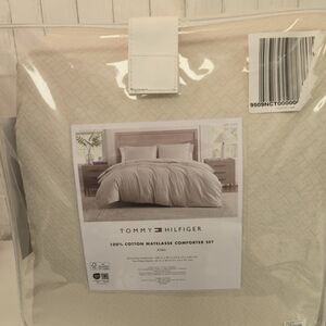 Tommy HilfigerMonogram Matelasse 3-Pc. Duvet Cover Set, King